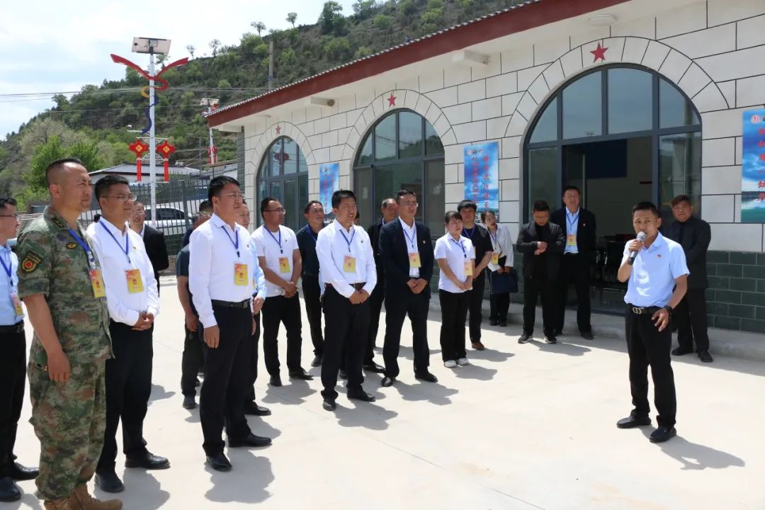 華池縣：南梁鎮(zhèn)組織人大代表視察重大項(xiàng)目建設(shè)