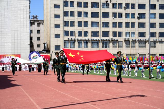 5月13日，合水县第20届中学生运动会在乐蟠初中体育场隆重开幕。