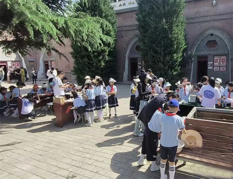 西峰区博物馆开展5.18国际博物馆日文化互动体验活动