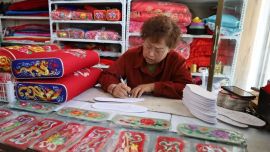 香約慶陽 包容天下丨邊巧琴：一雙巧手“繡”出人生五味