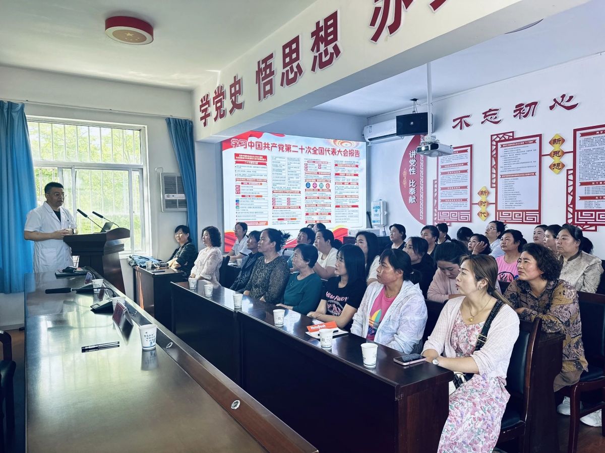 庆阳市妇联启动“健康中国 母亲行动”宣传月活动