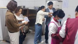 正寧：靶向監(jiān)督 護(hù)航學(xué)生營(yíng)養(yǎng)餐