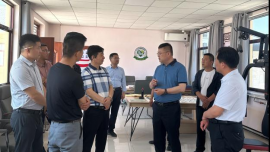 寧夏江海洋蓮花健康產(chǎn)業(yè)發(fā)展有限公司董事長劉興禮一行來合水縣考察投資項目