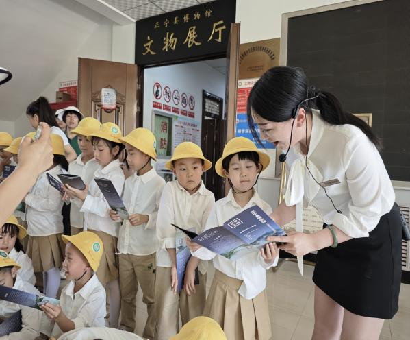 正寧縣博物館開展“推開時光之門·探尋歷史之美”主題研學活動