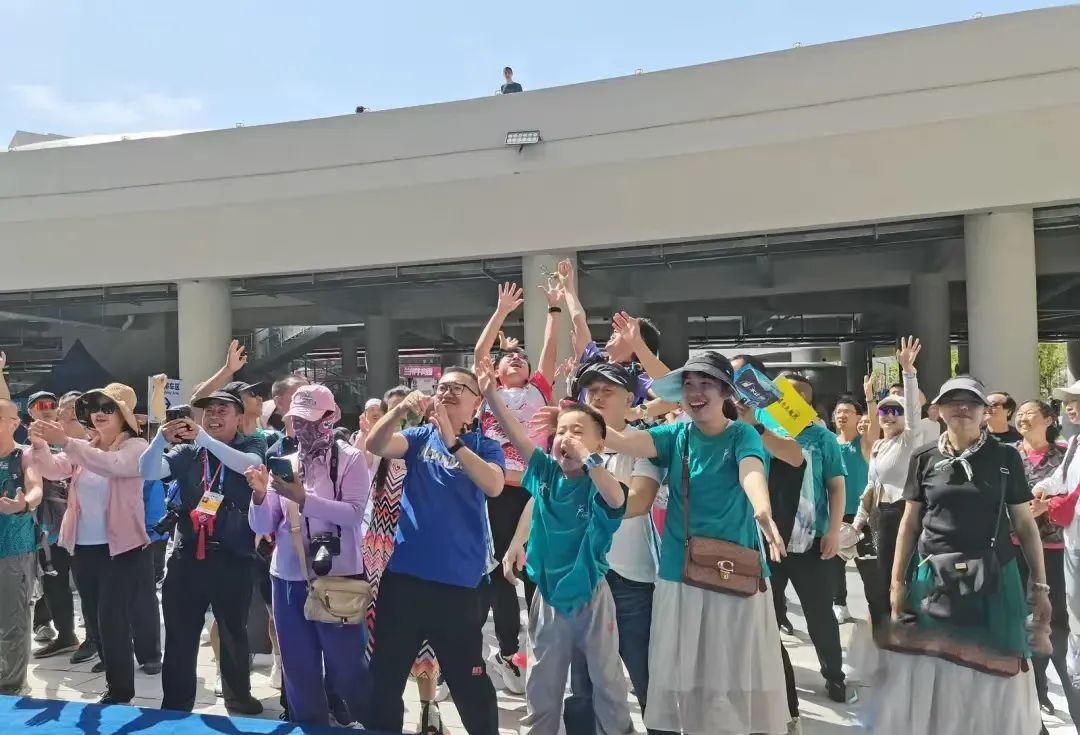 庆阳民俗文化“燃爆”兰马现场