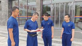 趙小龍晨跑早查基層隊站一日生活制度落實情況