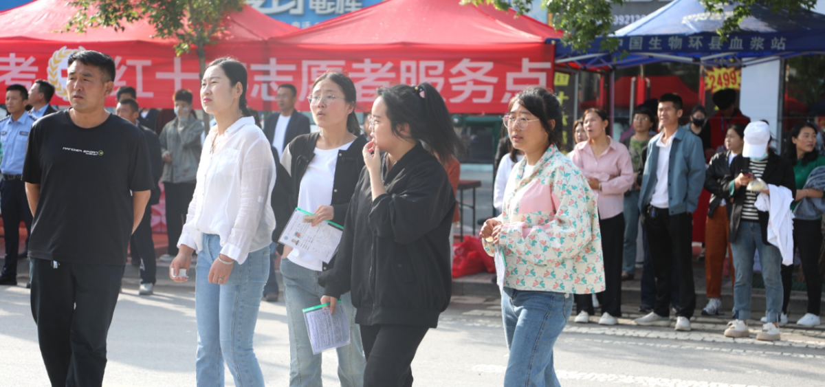高考首日！多图直击：加油吧，少年！