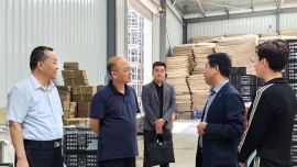 甘肅省商務(wù)廳黨組成員、副廳長張永洪一行調(diào)研慶陽市穩(wěn)外貿(mào)工作