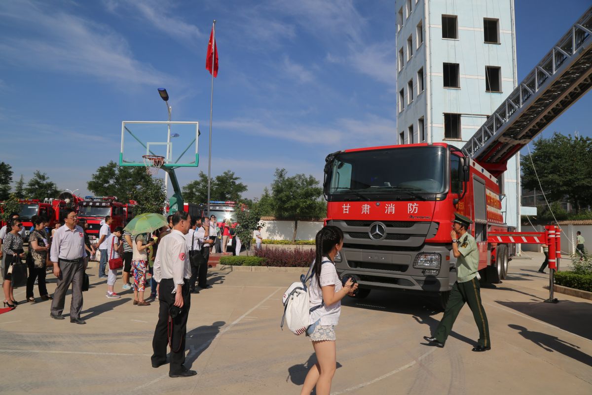 印象庆阳网线下活动回顾-走进庆阳消防支队军营体验日活动（2014.6.22）