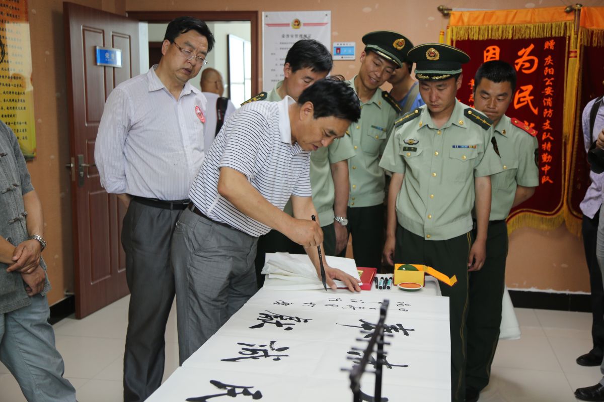印象庆阳网线下活动回顾-走进庆阳消防支队军营体验日活动（2014.6.22）