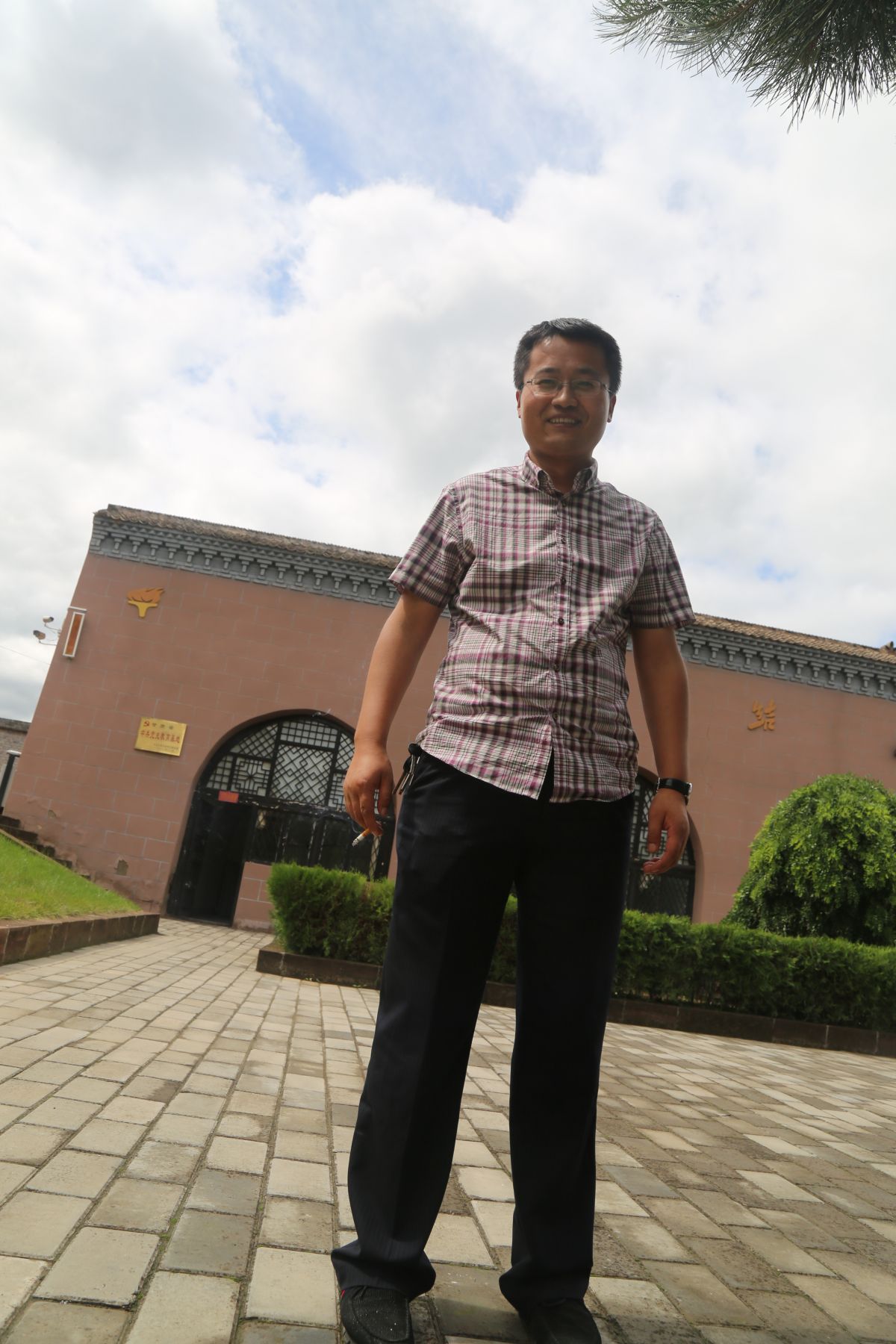印象庆阳网线下活动回顾-走进“巧儿说法”法治文化发祥地红色华池（2014.8.9—8.10）