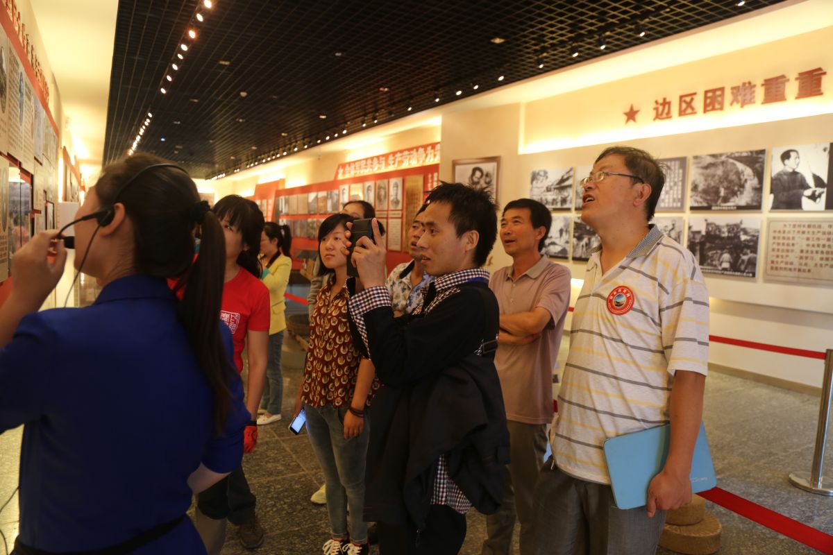 印象庆阳网线下活动回顾-走进“巧儿说法”法治文化发祥地红色华池（2014.8.9—8.10）