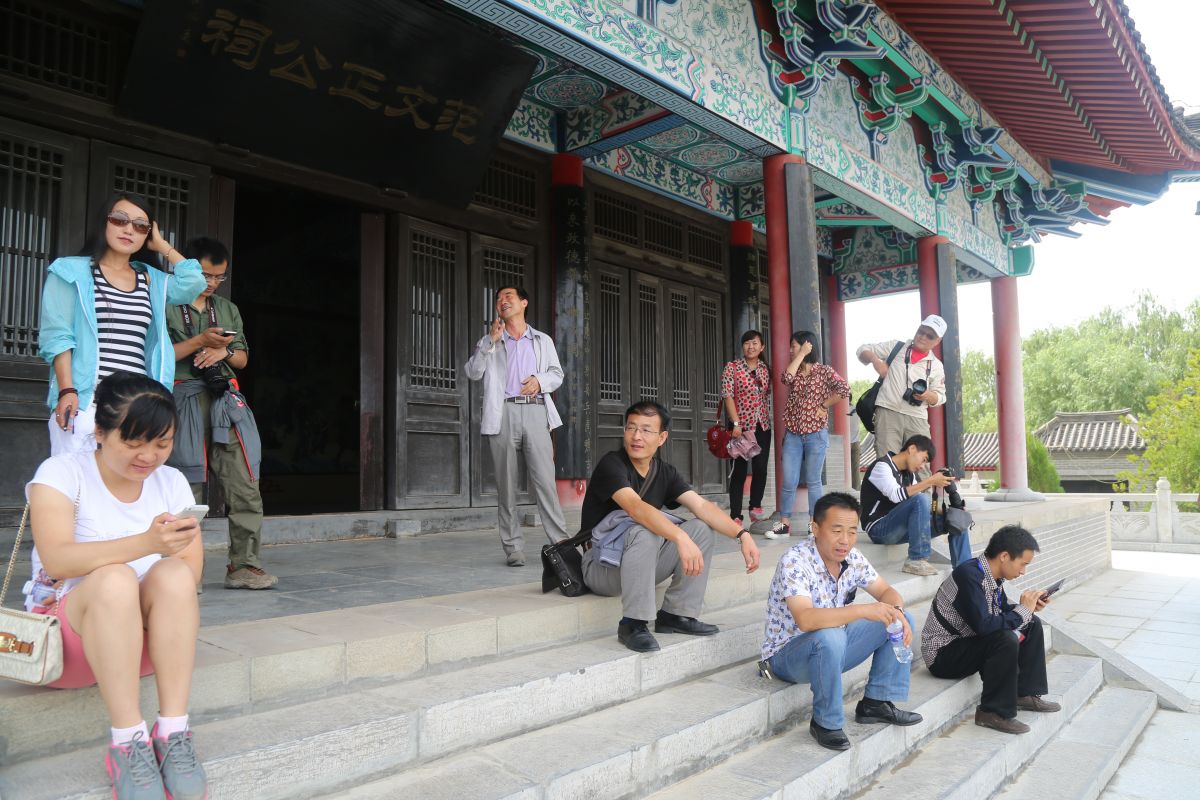 印象庆阳网线下活动回顾-走进“巧儿说法”法治文化发祥地红色华池（2014.8.9—8.10）
