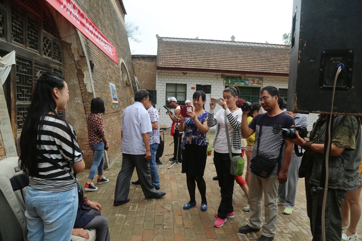 印象庆阳网线下活动回顾-走进“巧儿说法”法治文化发祥地红色华池（2014.8.9—8.10）