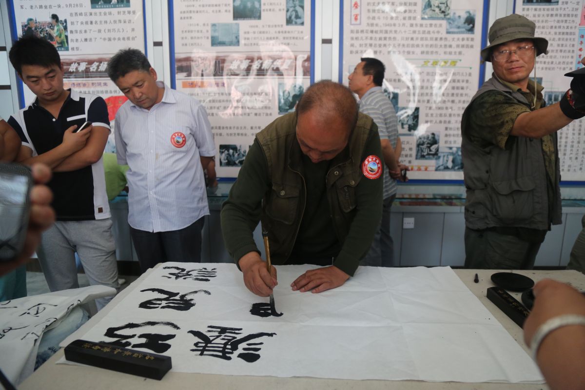 印象庆阳网线下活动回顾-走进“巧儿说法”法治文化发祥地红色华池（2014.8.9—8.10）