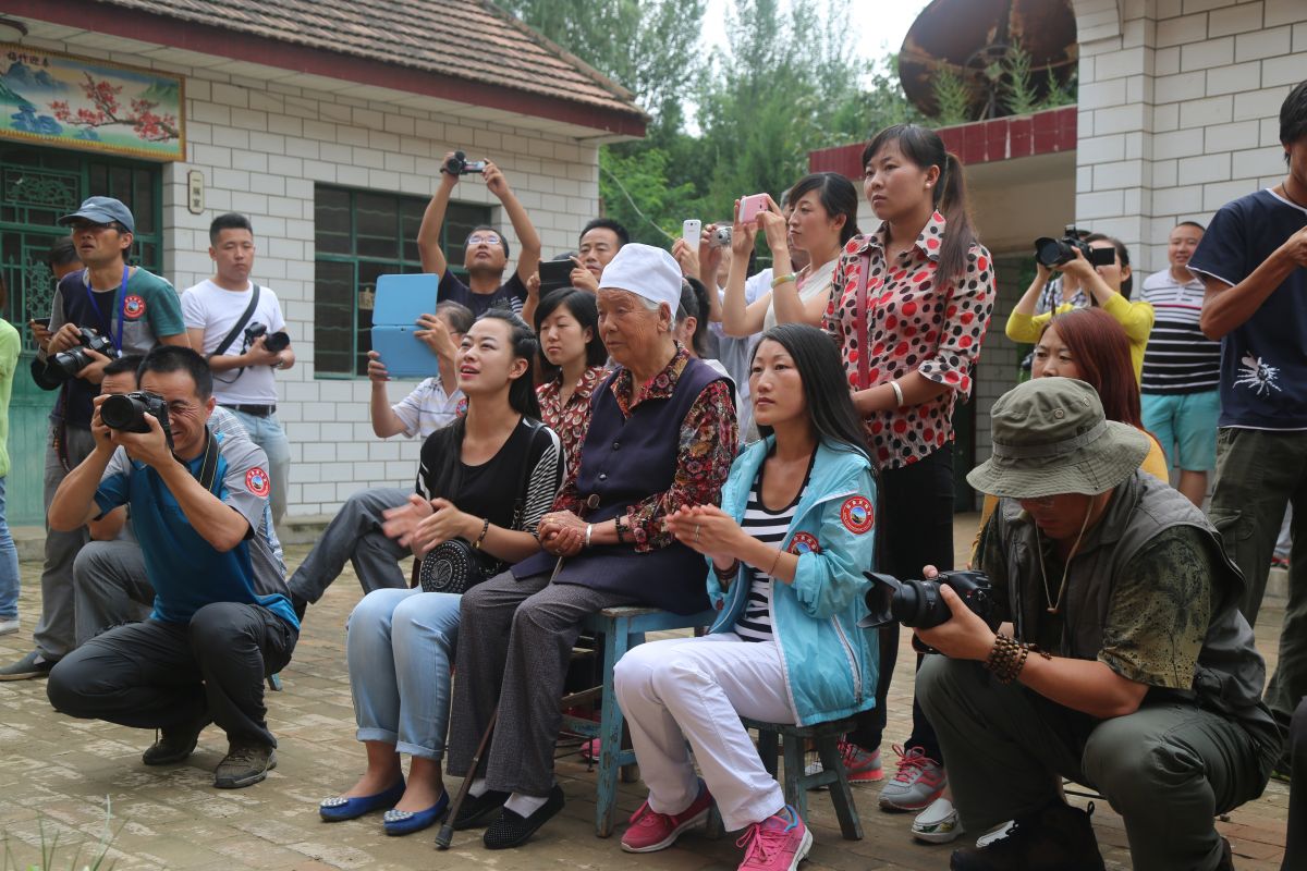 印象庆阳网线下活动回顾-走进“巧儿说法”法治文化发祥地红色华池（2014.8.9—8.10）