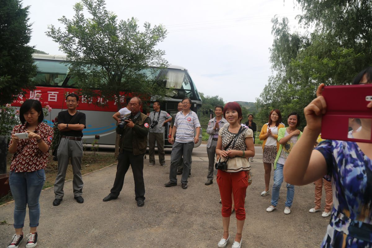 印象庆阳网线下活动回顾-走进“巧儿说法”法治文化发祥地红色华池（2014.8.9—8.10）