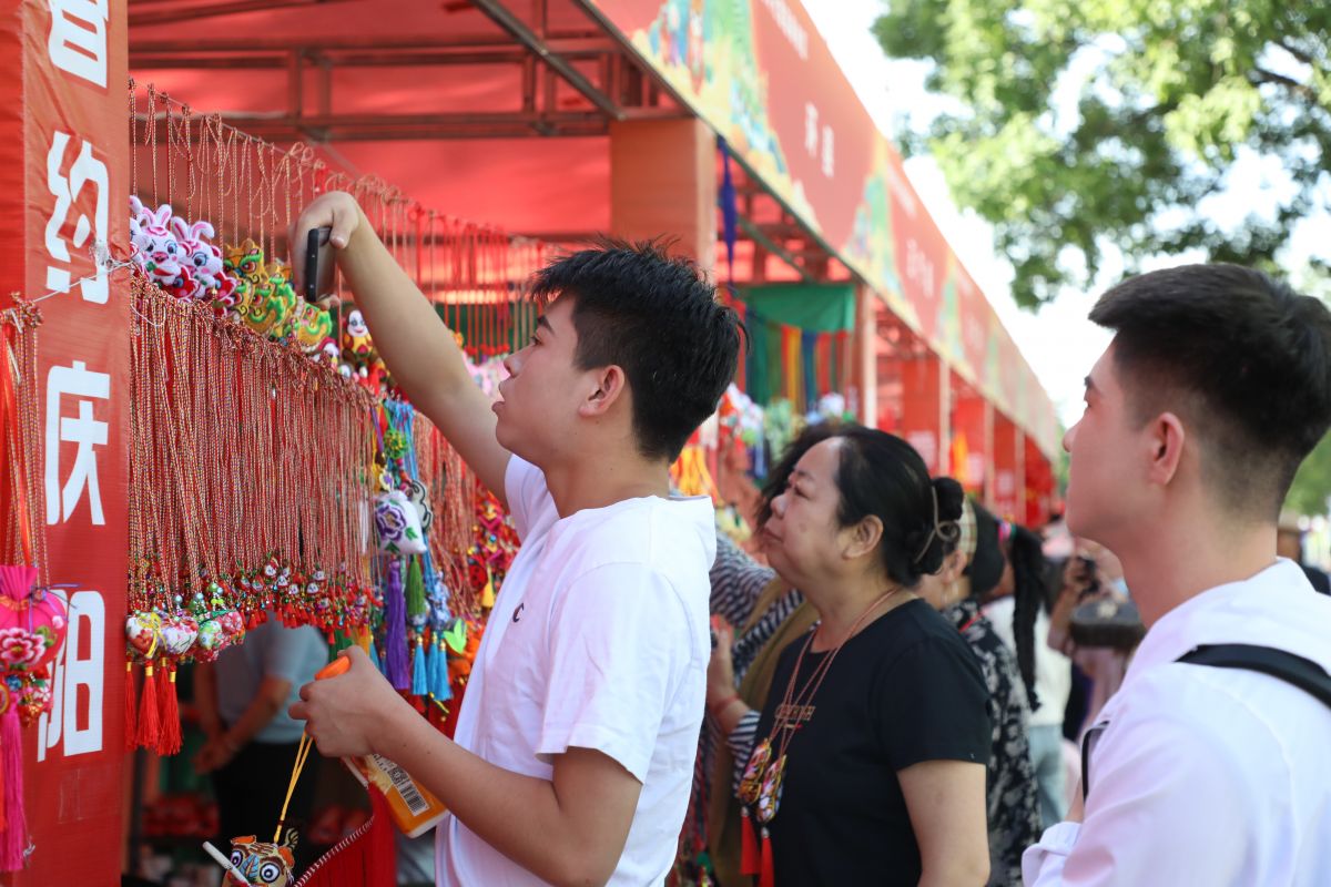 1718006130195019452.jpg 0T6A3011.jpg