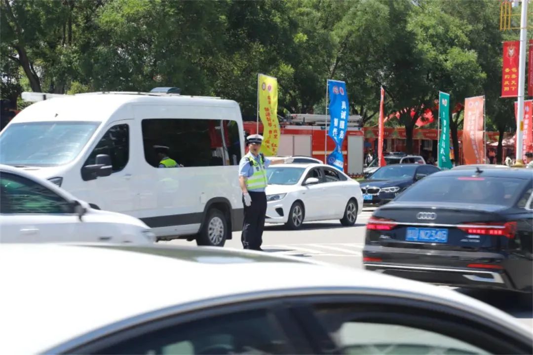 庆阳公安：端午“警”相随，平安“粽”相伴！