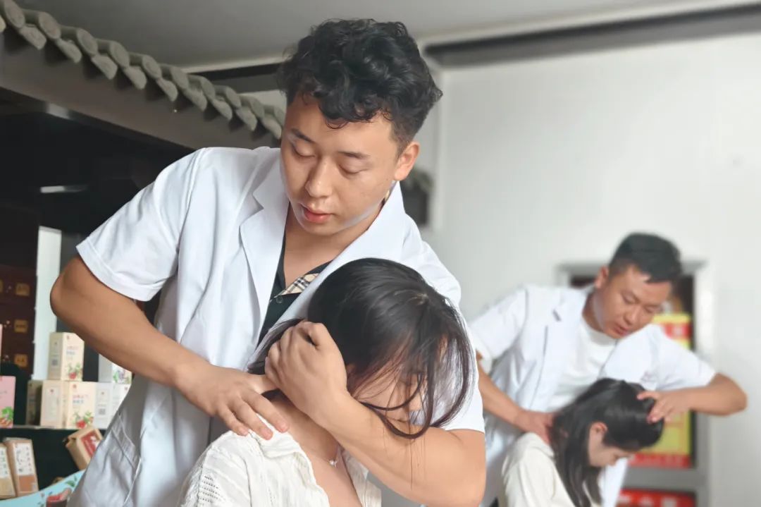 全国大学生中医药文化志愿宣讲团暑期社会实践体验活动图集（图片不分先后）