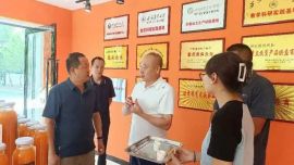 銅川市貿(mào)促會嚴偉一行赴慶陽市貿(mào)促會開展考察交流