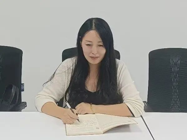 周文婷