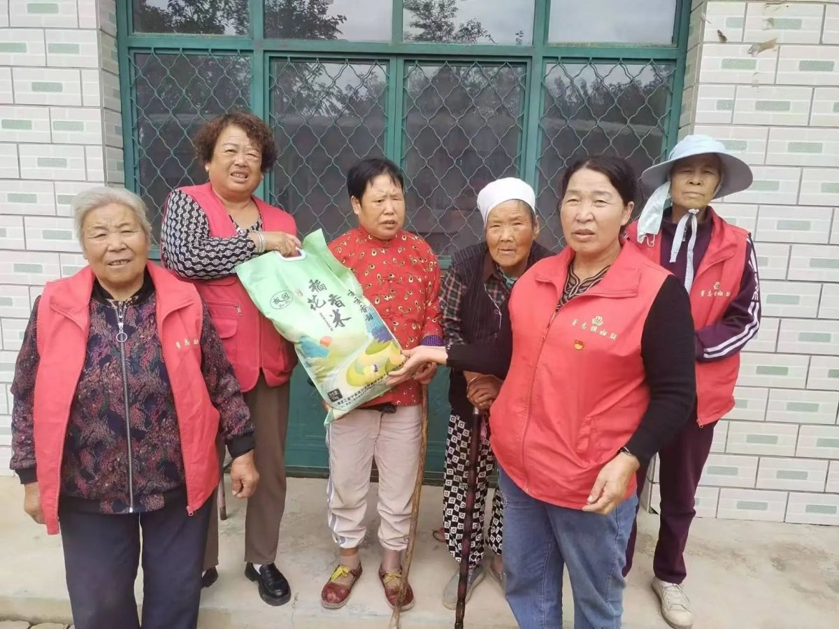庆阳市各级妇联开展“我们的节日·中秋”巾帼志愿服务活动