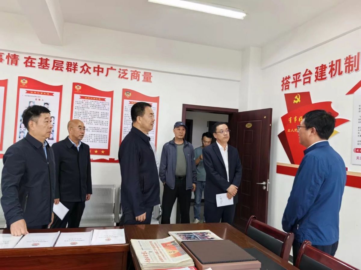 张龙杰带队在合水县调研