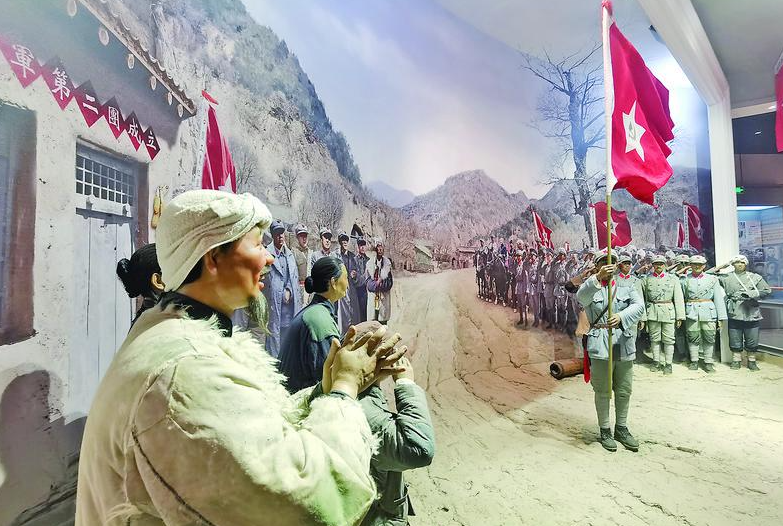 南梁革命纪念馆展出的红二十六军成立场景