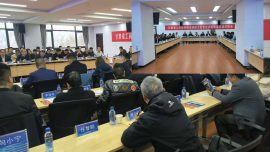 甘肅省工商聯(lián)金融助力民營(yíng)經(jīng)濟(jì)高質(zhì)量發(fā)展對(duì)接活動(dòng)走進(jìn)慶陽(yáng)