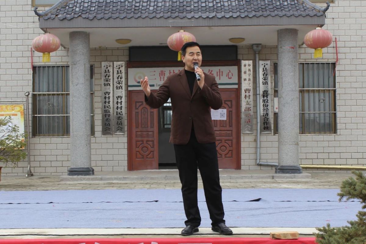 庆阳陇剧院惠民演出走进宁县春荣镇