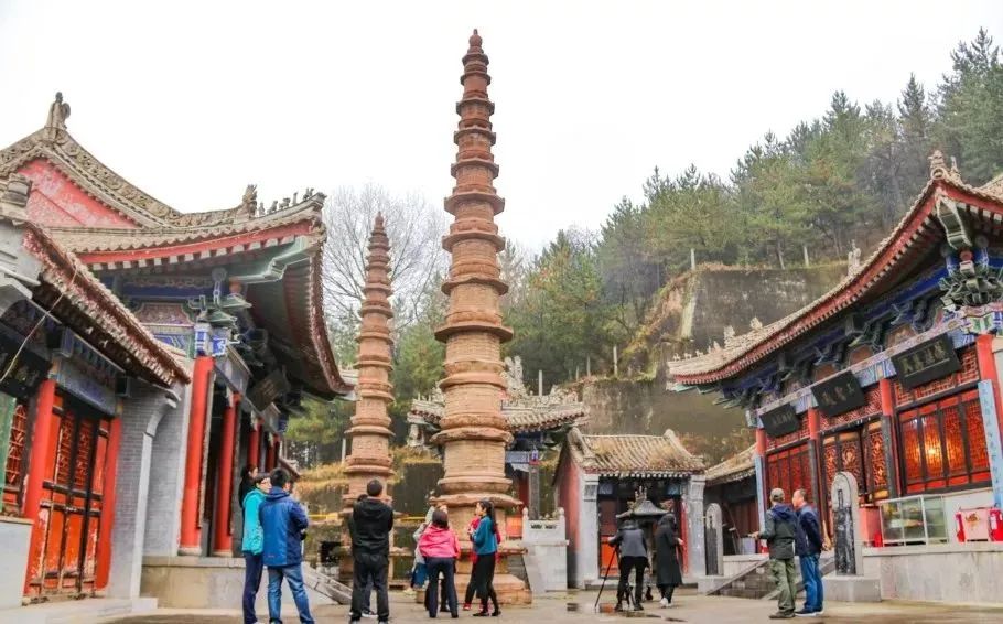 华池姊妹双石造像塔，塔影幢幢起梵音