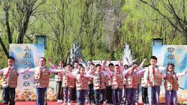 共沐書香潤民心 ——平?jīng)鍪谐掷m(xù)推進“書香平?jīng)觥逼放平ㄔO