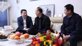 周繼軍看望慰問離退休老干部