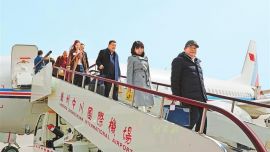住甘全國政協(xié)委員返回蘭州