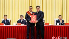 胡昌升在全省科技大會暨強科技行動推進會上強調 推進科技創(chuàng)新與產(chǎn)業(yè)創(chuàng)新深度融合 以科技賦能促進經(jīng)濟社會高質量發(fā)展 任振鶴主持 莊國泰石謀軍出席