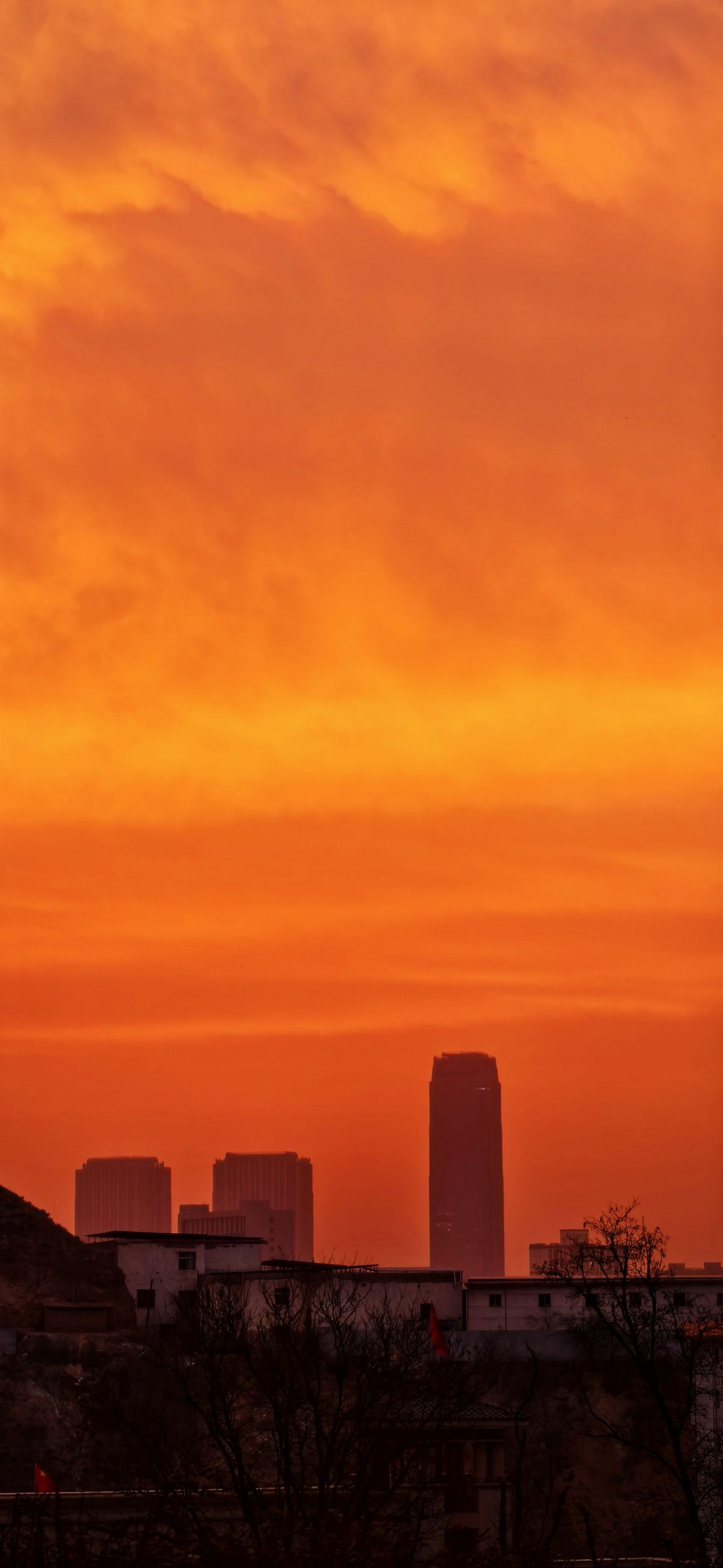 兰州的天空 2025.12.11 摄影师/罗显斌