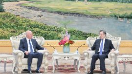 丁薛祥會(huì)見美國(guó)高盛集團(tuán)董事長(zhǎng)兼首席執(zhí)行官蘇德巍