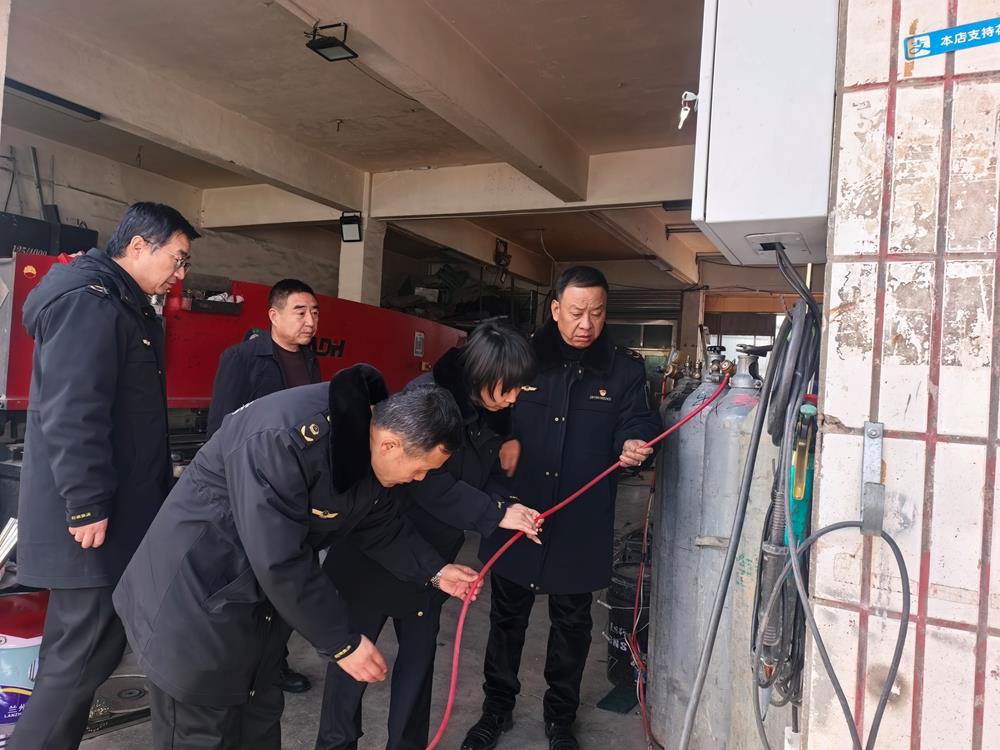 04c9131bbbfe4688986f34073a2bf38b