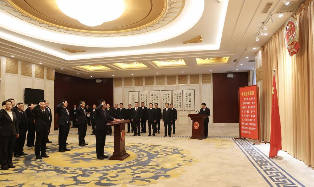 1e0fecf4bd914f76a8da2ba571bec22c