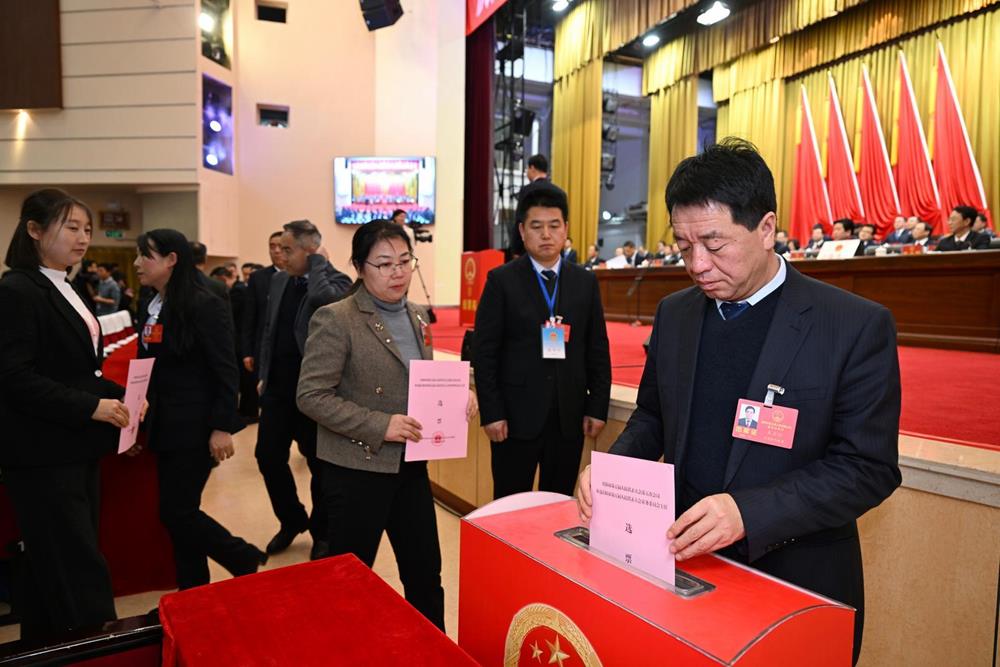 9bebe5cd926446a0a97bd0977e8d1d81