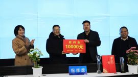 縣領(lǐng)導(dǎo)走訪慰問一線新聞工作者