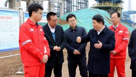 周繼軍在調(diào)研重點(diǎn)能源項目建設(shè)時強(qiáng)調(diào) 以項目加速度建設(shè)確?！伴_門紅” 以產(chǎn)業(yè)全鏈條發(fā)展夯實“硬支撐”