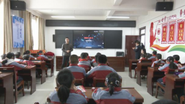 合水縣西華池鎮(zhèn)開(kāi)展“法治第一課”安全守護(hù)進(jìn)校園活動(dòng)