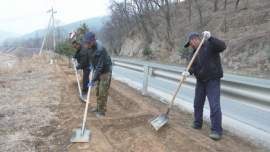 合水縣老城鎮(zhèn)：縱深推進(jìn)“三清三治一提升” 人居環(huán)境煥新顏