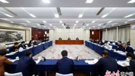 甘肅代表團舉行小組會議 審議關(guān)于政府工作報告的決議草案等 胡昌升任振鶴參加審議