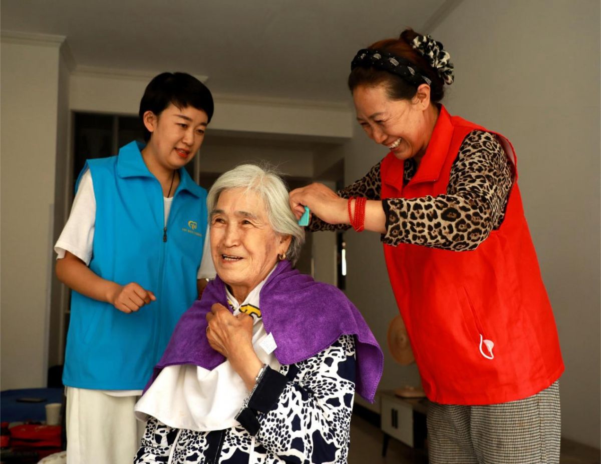 环县仁爱志愿服务队组织开展&ldquo;爱心义剪&rdquo;系列活动