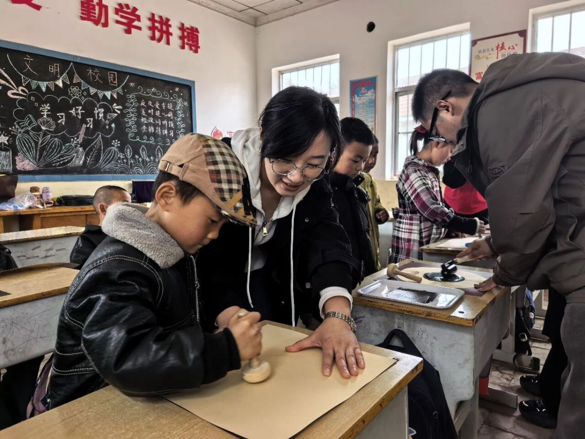 庆阳市博物馆社教活动进基层&mdash;&mdash;走进什社乡红星小学