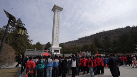 合水縣肖咀鎮(zhèn)中心小學(xué)開展“緬懷先烈志 砥礪少年行”新時代青少年紅色基因培育研學(xué)實(shí)踐活動