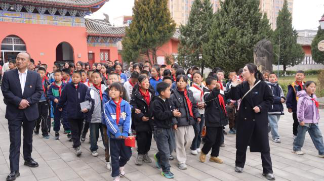 合水縣段家集學區(qū)開展“追尋紅色足跡 傳承長征精神”新時代紅色基因培育研學實踐活動192